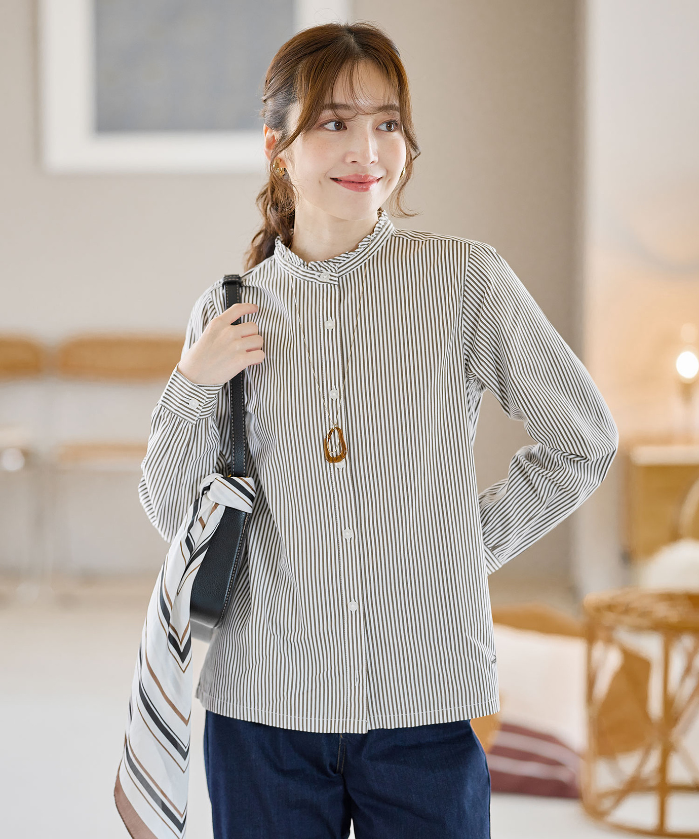 【タグ付】BEARDSLEYフリル襟 袖ストライプ コットン ブラウス 24SS レディース フリルカラー ストライプ ブラウス通販 [0301-55114