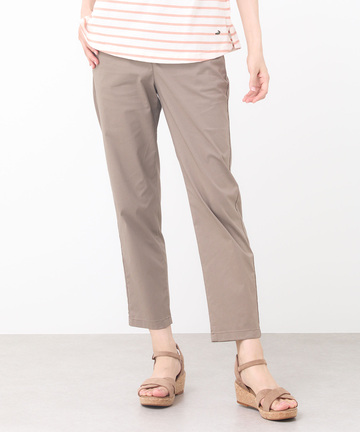 ストレッチ テーパード パンツ
