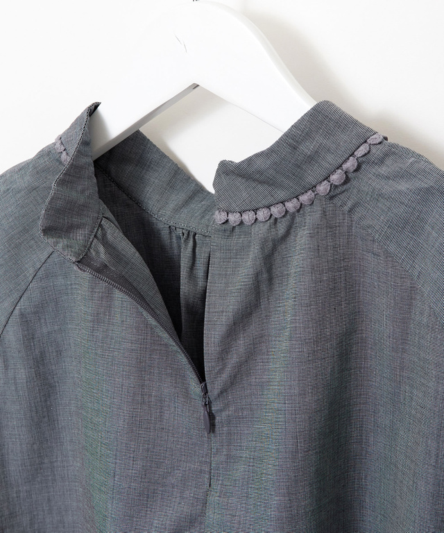 ハイネック プルオーバー ブラウス【オンラインショップ・一部店舗限定】