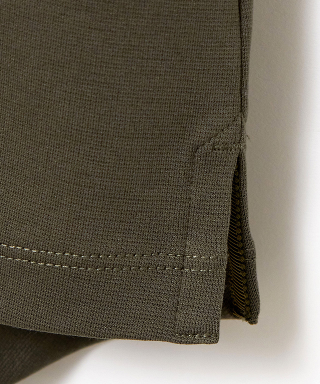 ボタン ハイネック カットソー