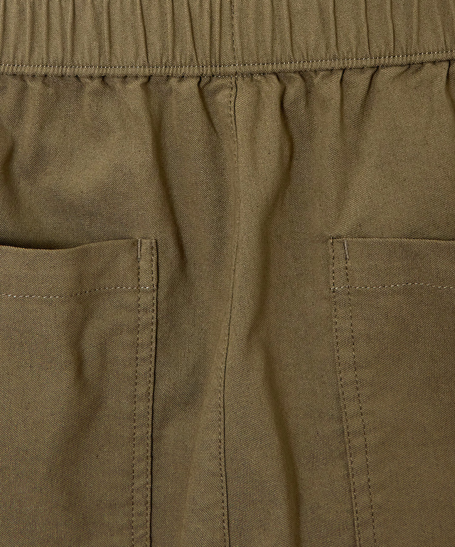 イージーストレートパンツ