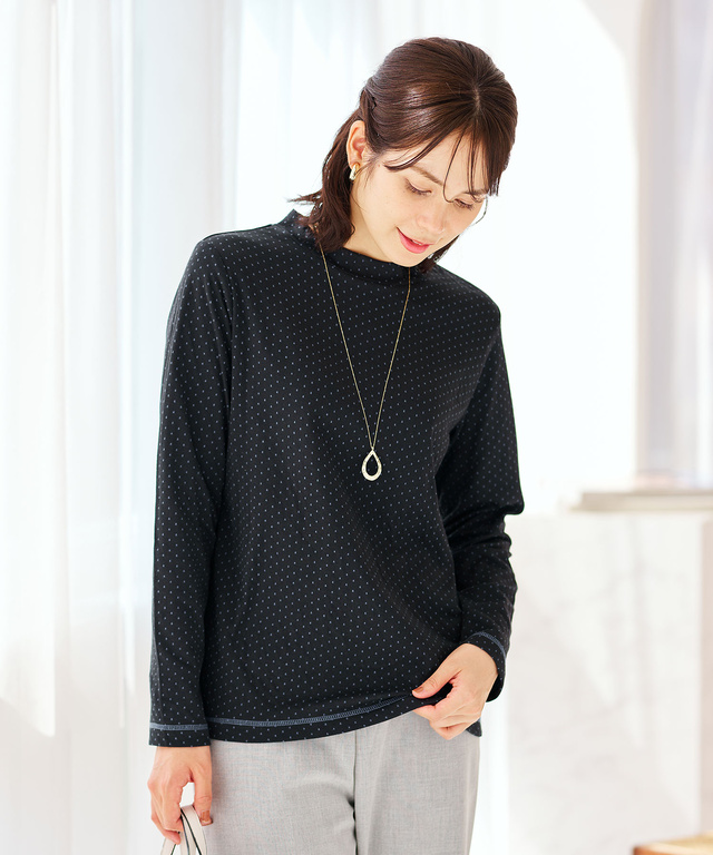 ドット柄 ハイネック プルオーバー