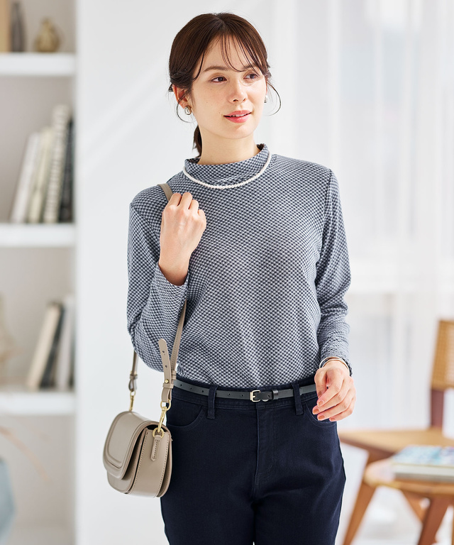 チェックジャカード ハイネックプルオーバー