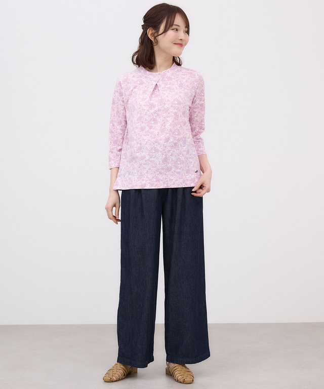 花柄プリント ハイネック プルオーバー