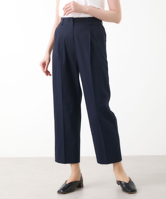 センタープレス タック パンツ