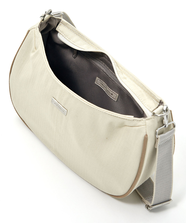 三日月形 ショルダー バッグ