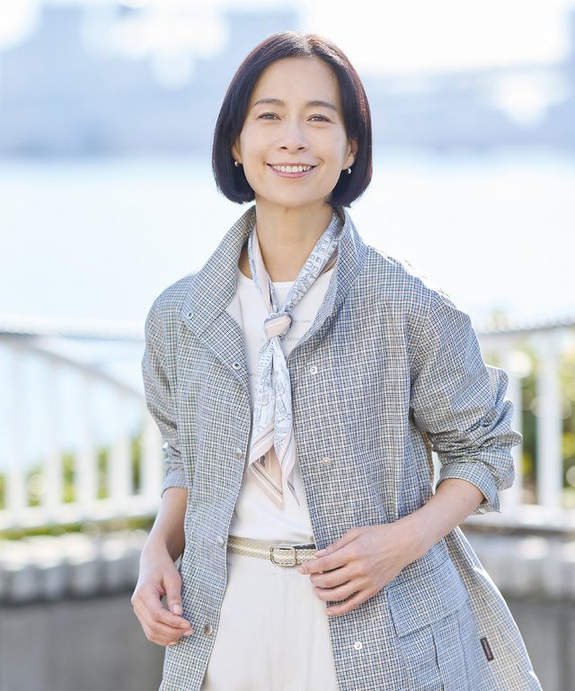 剣先型 プリント スカーフ