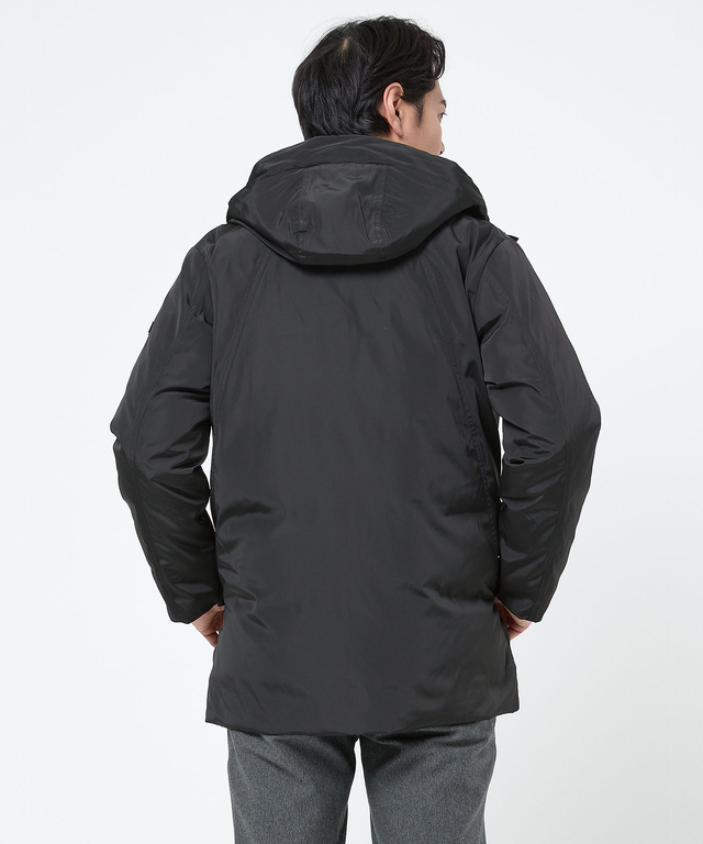 メモリー素材 ダウン ジャケット