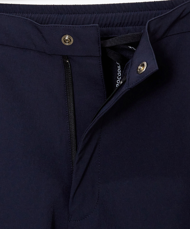 ストレッチ テーパード パンツ