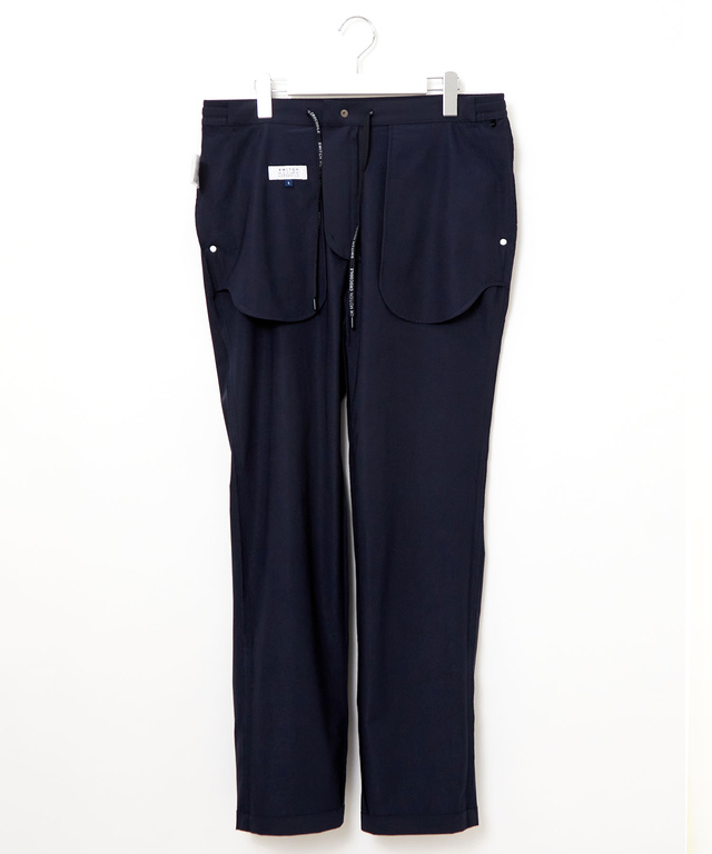 ストレッチ テーパード パンツ