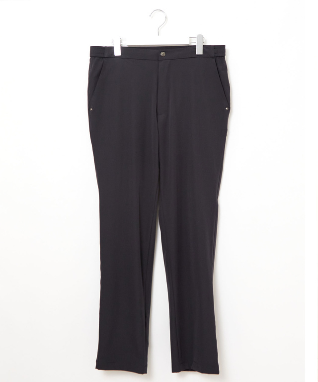 ストレッチ テーパード パンツ