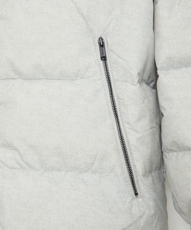 マジックライトダウン ブルゾン