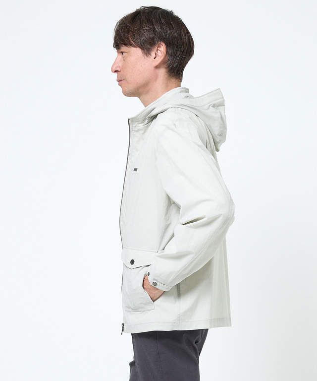 フード付き ストレッチ マウンテンパーカー