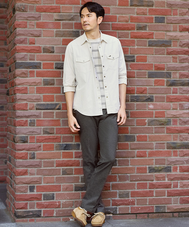 ポンチ素材 ストレート パンツ