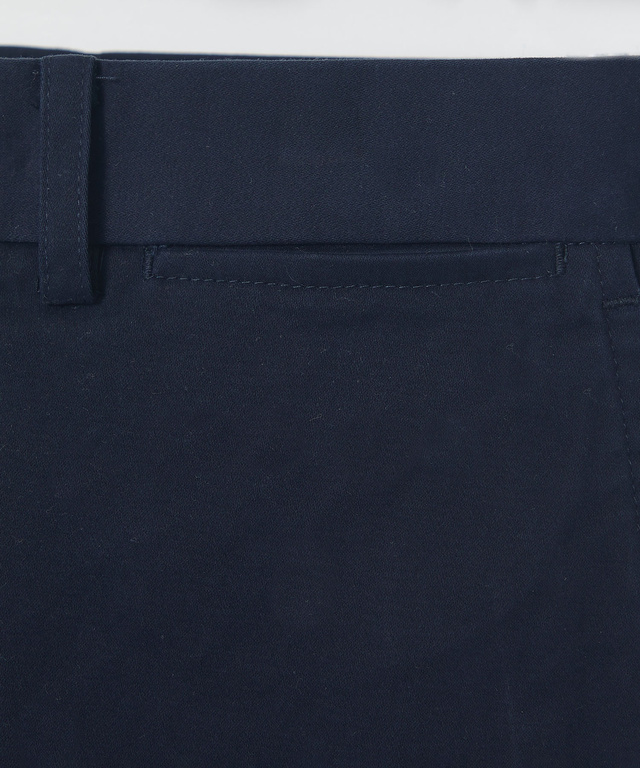 サテンチノ テーパード パンツ【オンラインショップ・一部店舗限定】