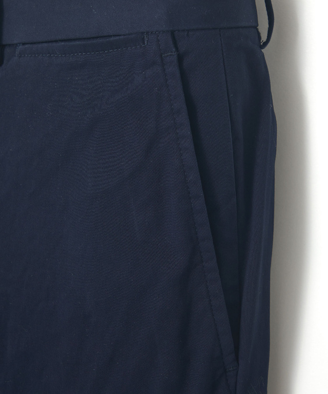 サテンチノ テーパード パンツ【オンラインショップ・一部店舗限定】