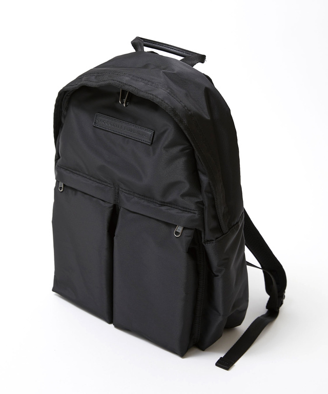 ダブルポケット デザイン リュック