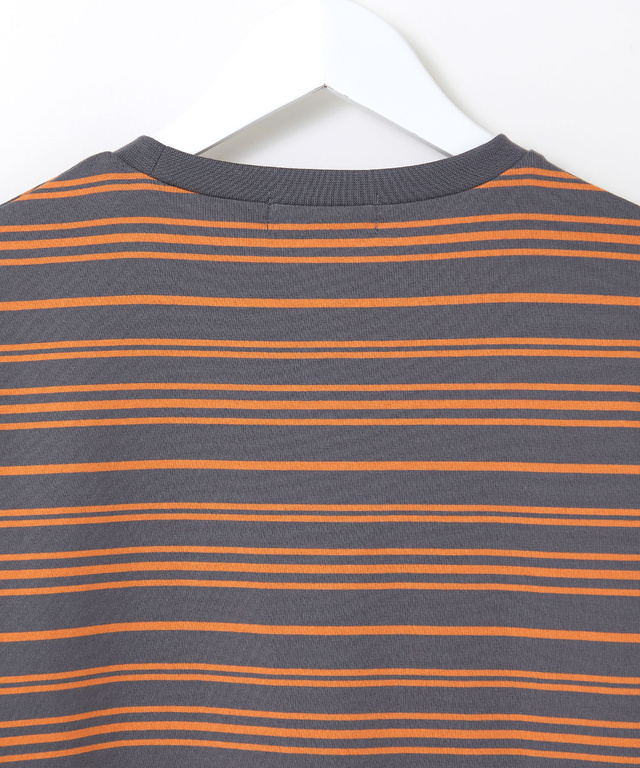 パネルボーダー サイドスリット カットソー