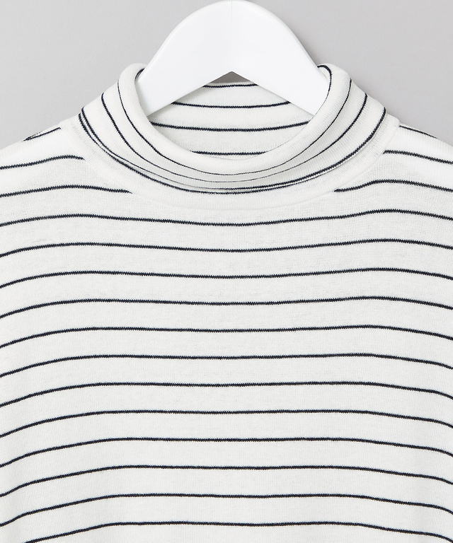 タートルネック 配色 ニット【手洗いOK】