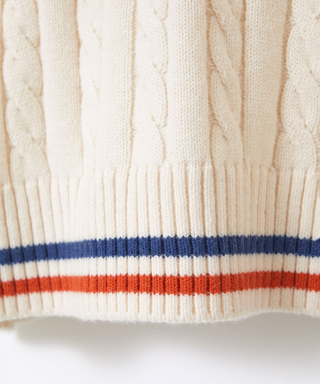 ウールブレンド  ケーブル  Vネック ニット