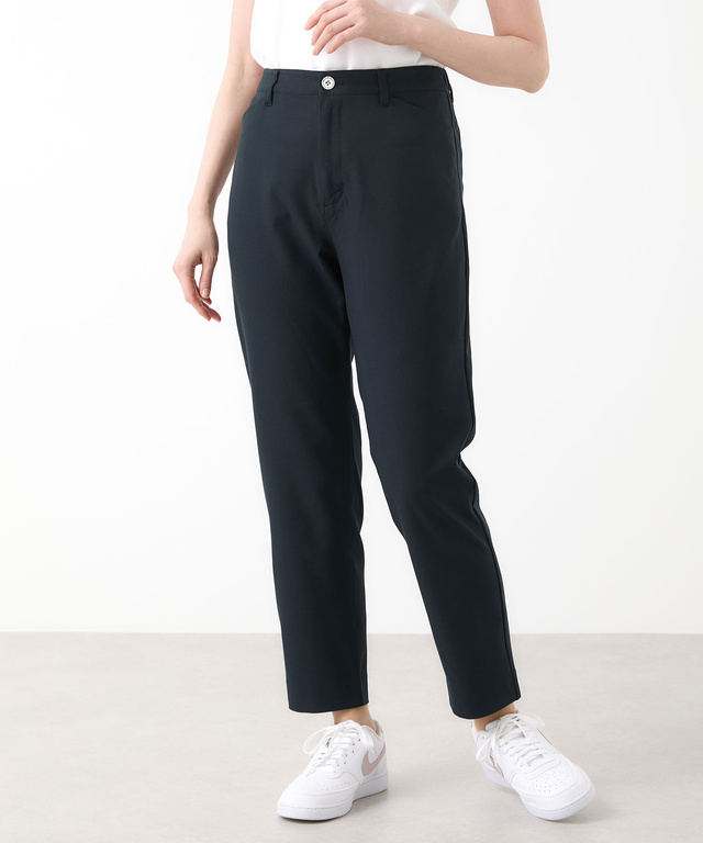 テーパード パンツ