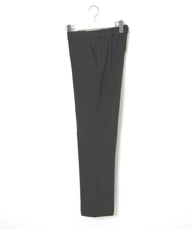 テーパード ストレッチパンツ